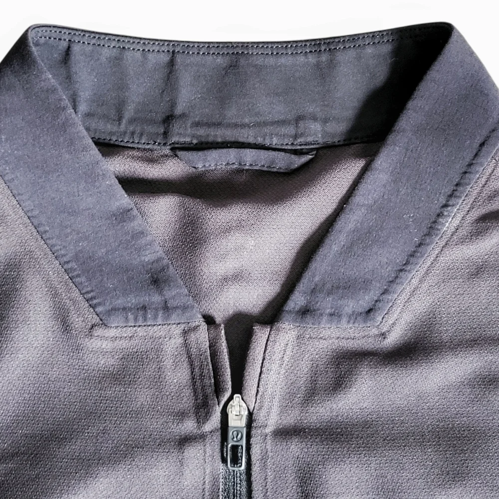 Lululemon // Airing Easy Bomber Jacket / Large / Graphite & Black